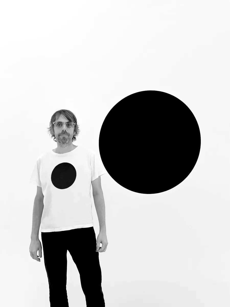 SPHERE M: BLACK HOLE
